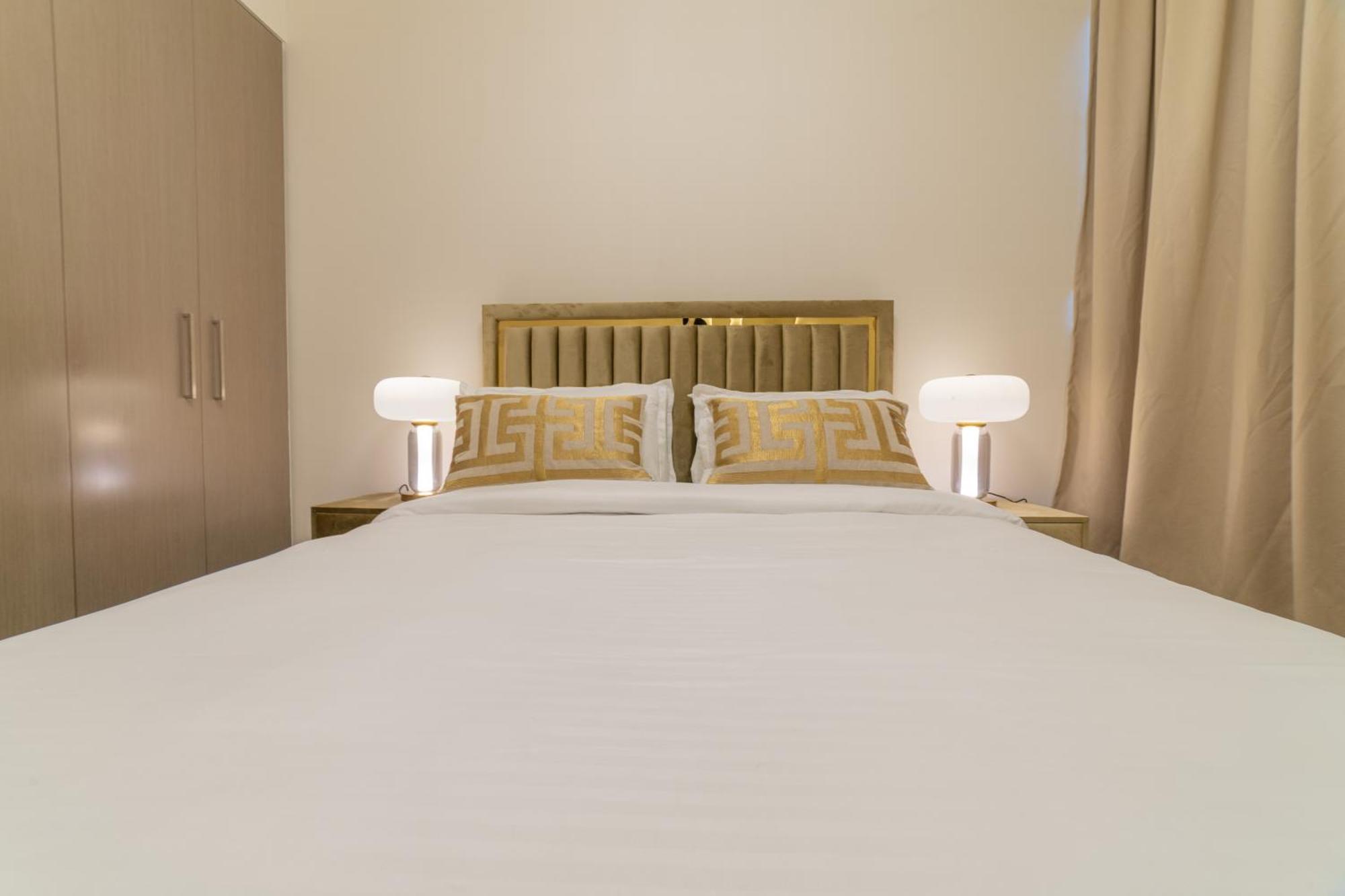 First Class 2Br With Full Dubai Boulevard View エクステリア 写真